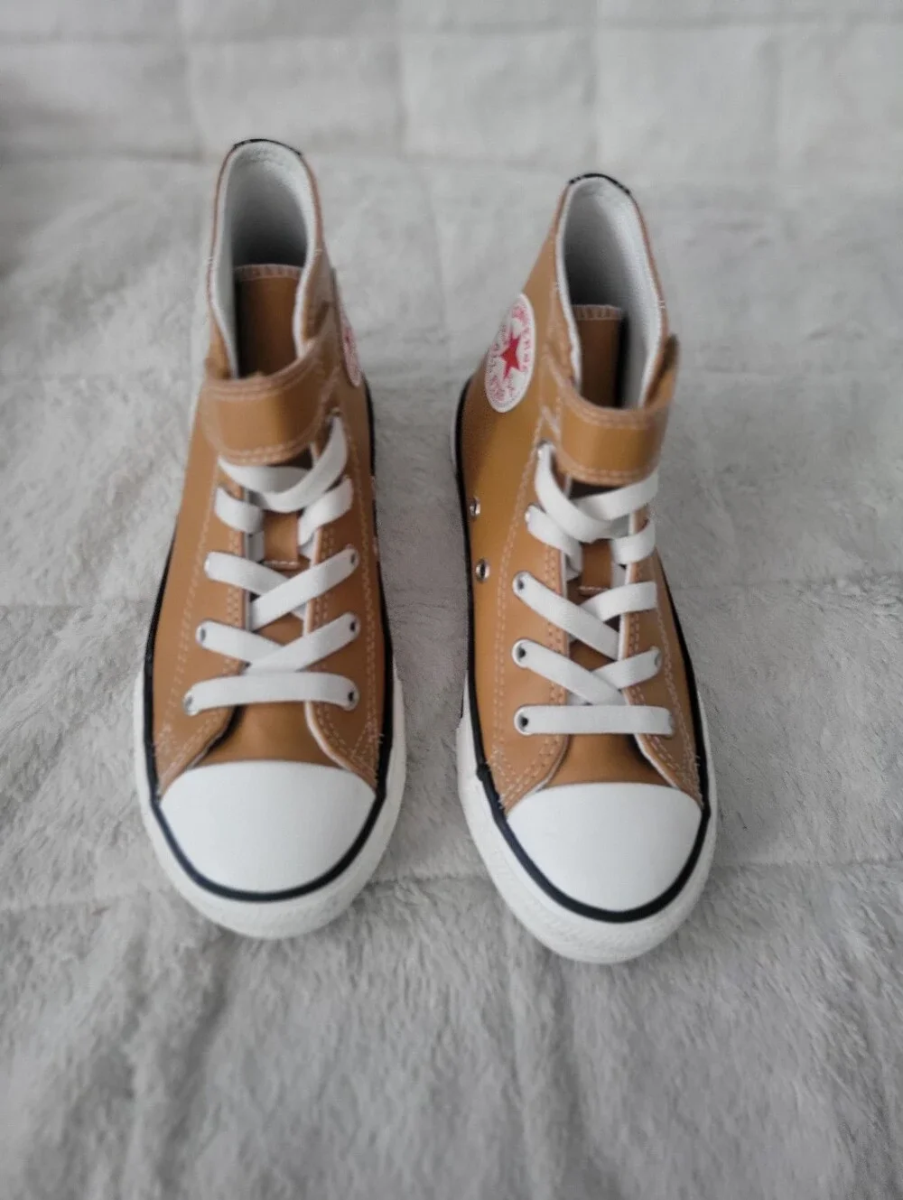 Converse Kids' High-Top Sneakers in Brown Size1